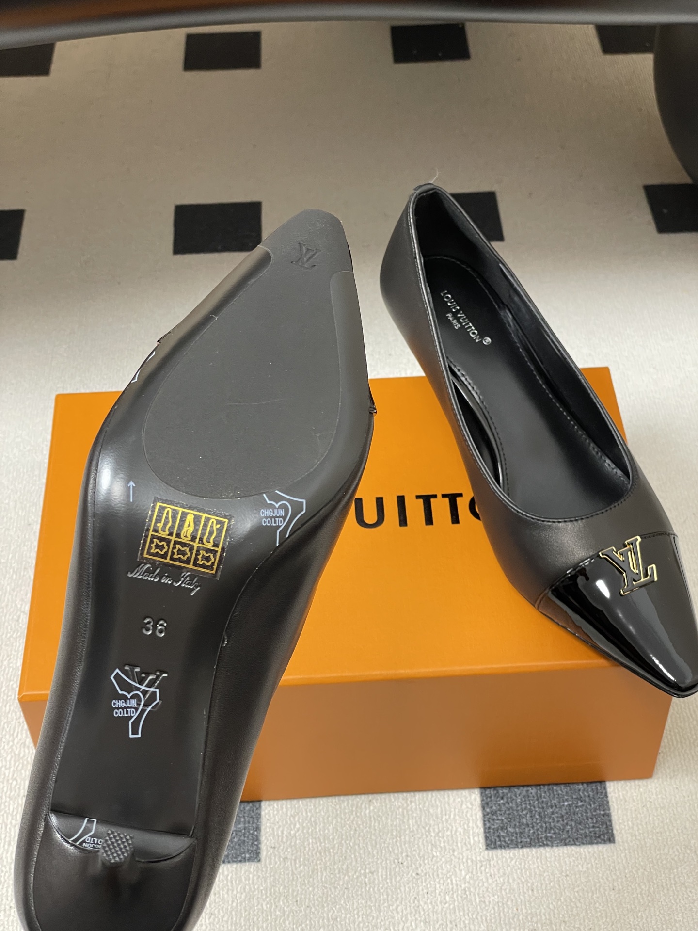 Women's high heels